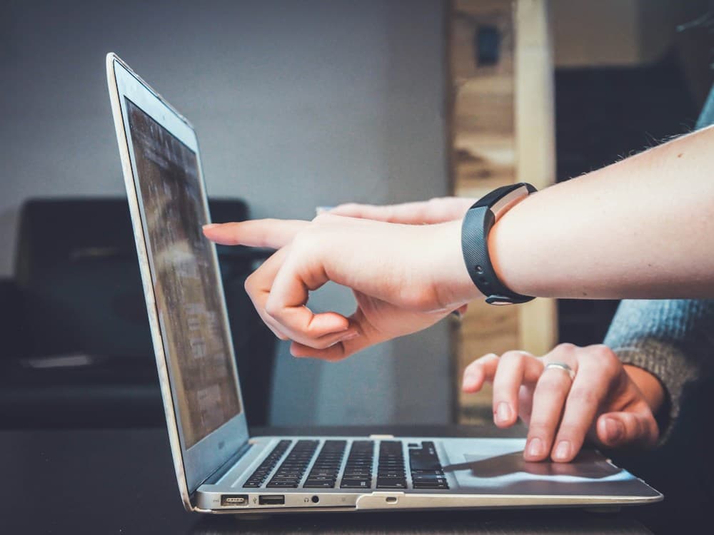 How awarding bodies modernize high-stakes e-Assessment — overview